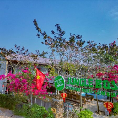 Jungle Boss Travel Lodge Phong Nha Esterno foto