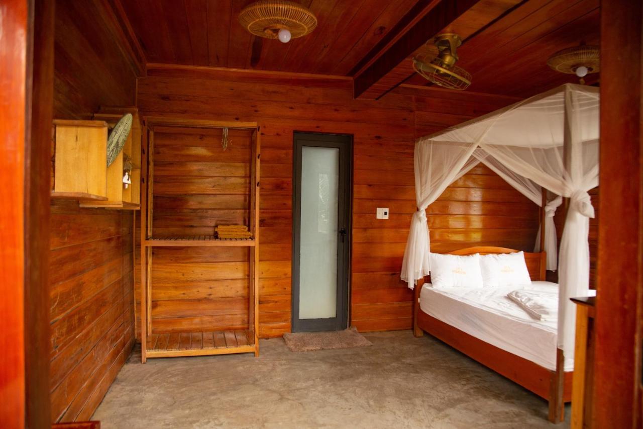 Jungle Boss Travel Lodge Phong Nha Esterno foto