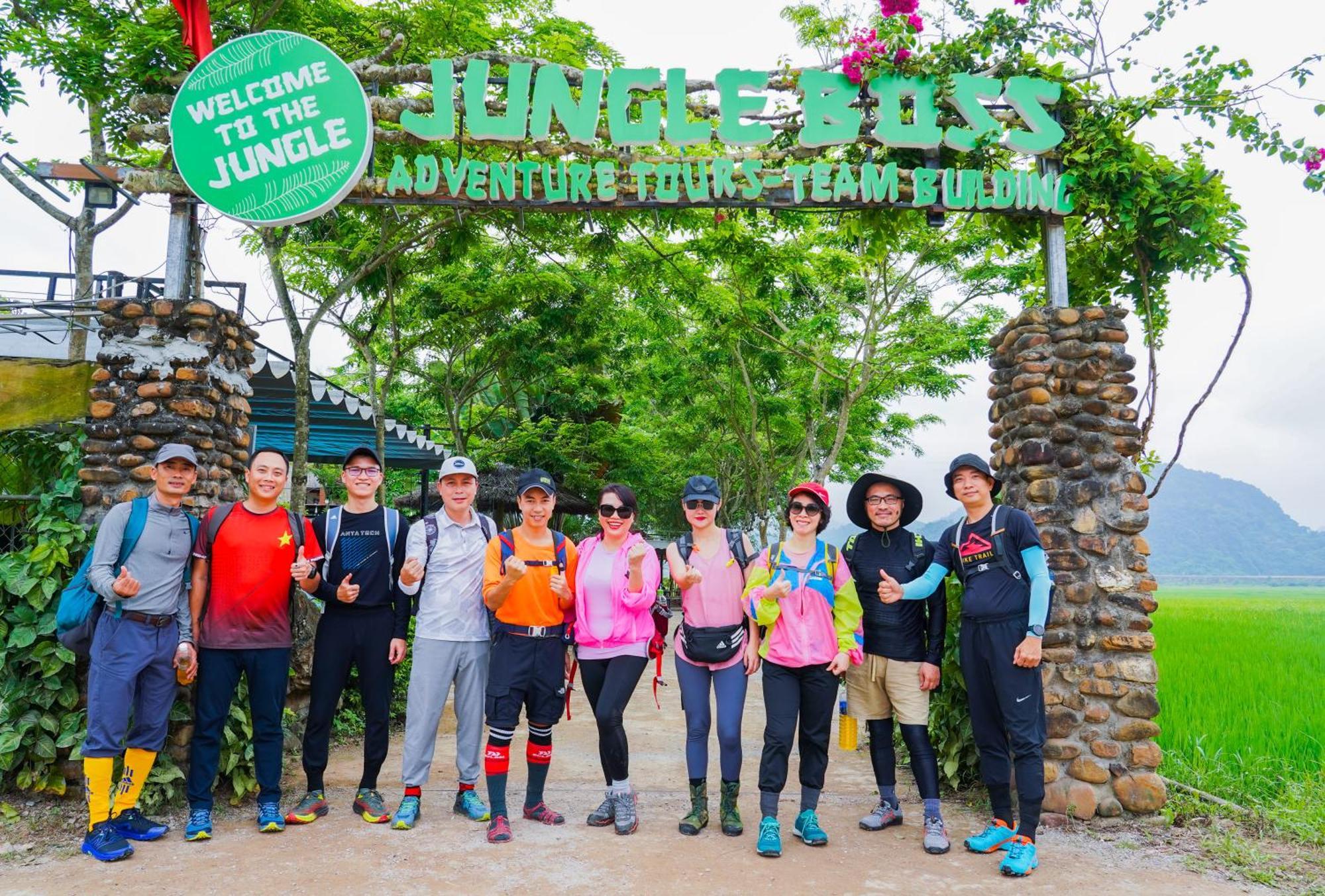 Jungle Boss Travel Lodge Phong Nha Esterno foto