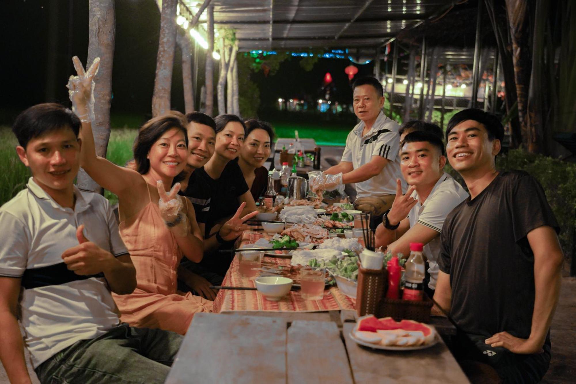 Jungle Boss Travel Lodge Phong Nha Esterno foto