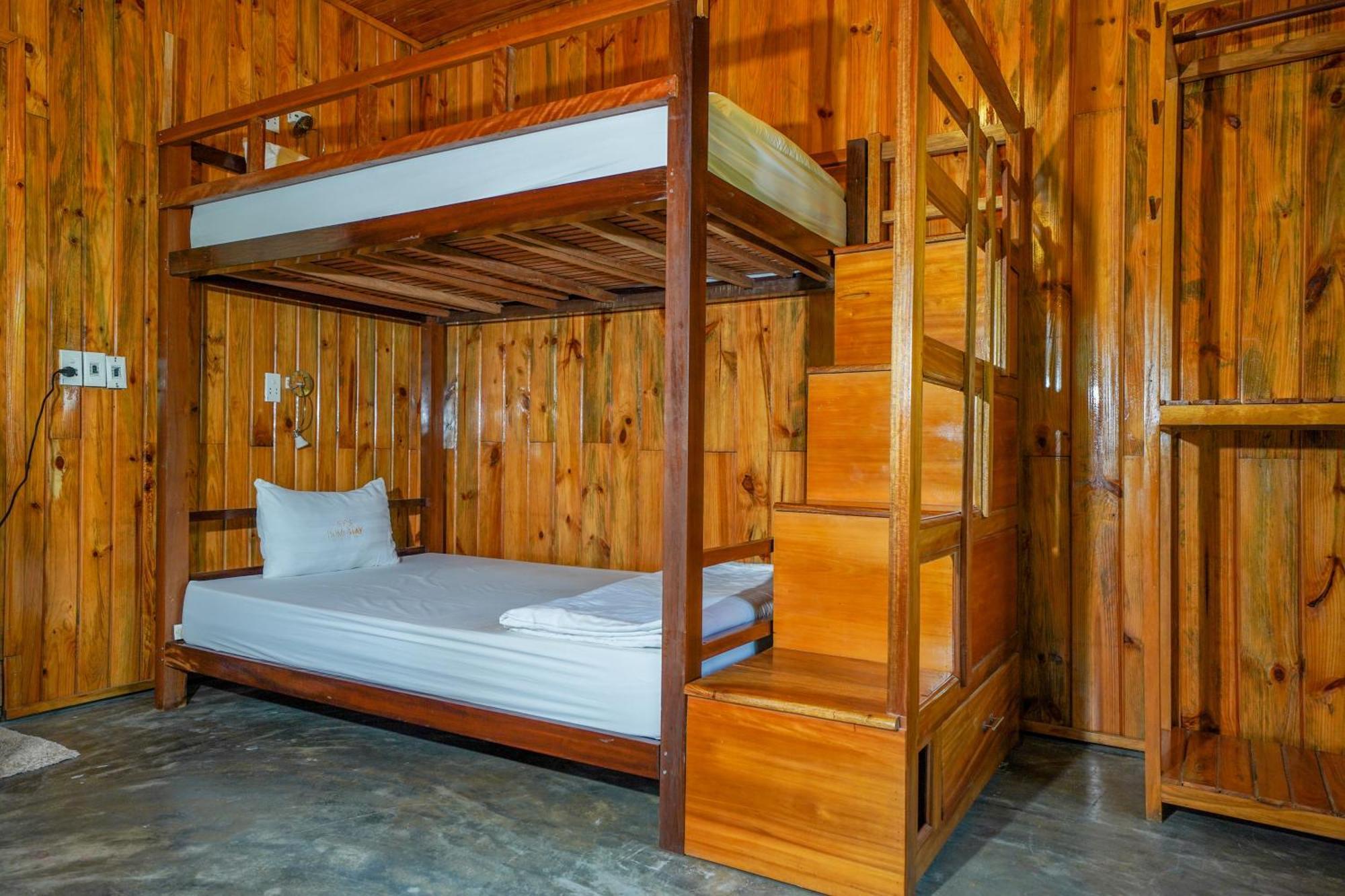 Jungle Boss Travel Lodge Phong Nha Esterno foto