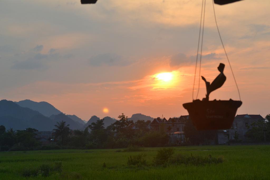 Jungle Boss Travel Lodge Phong Nha Esterno foto